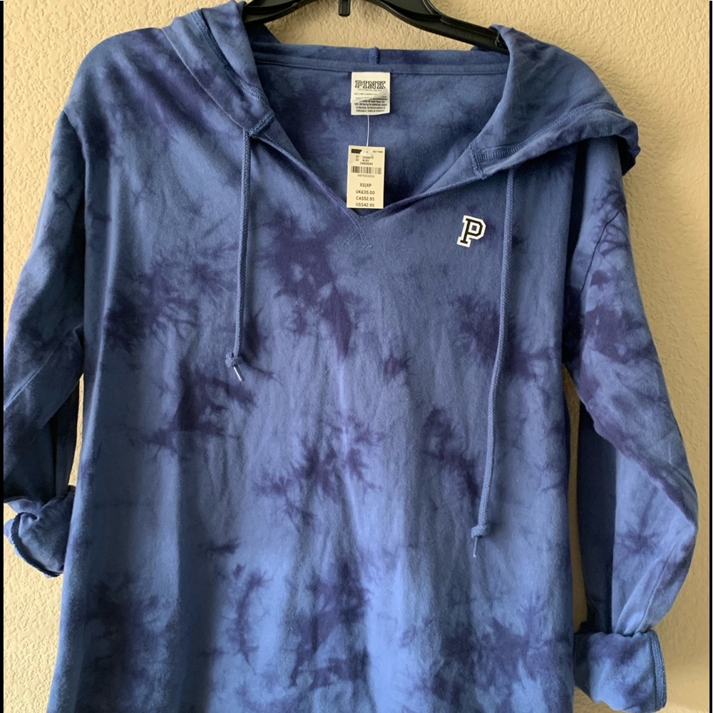Victoria Secret PINK Blue Tie Dye Cropped Tee